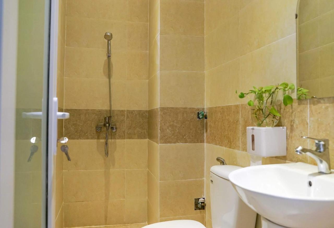 Local White House - Ecofriendly Homestay ダナン市 エクステリア 写真