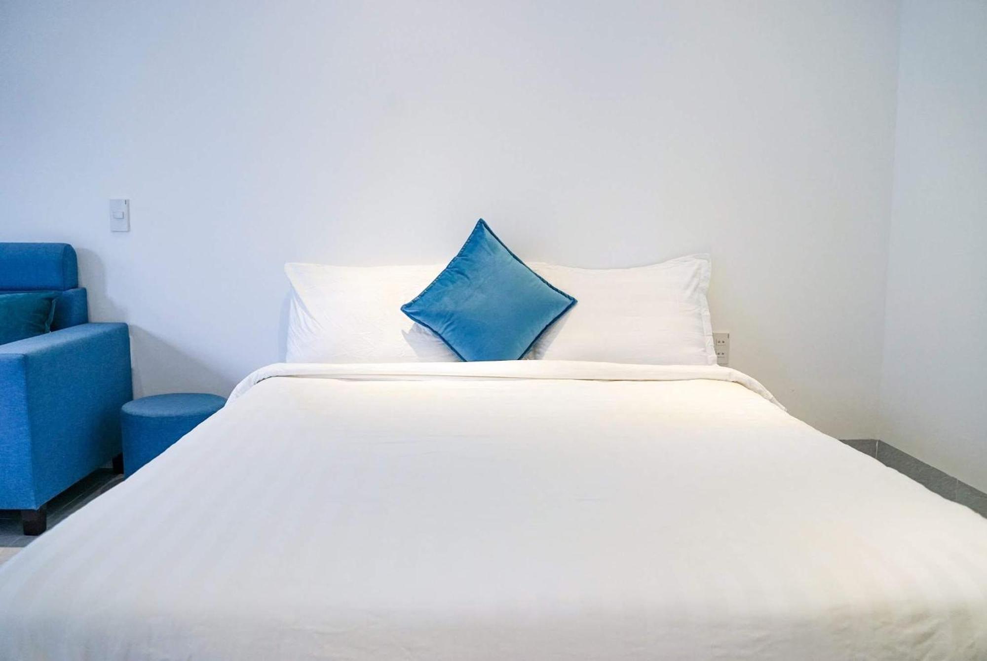 Local White House - Ecofriendly Homestay ダナン市 エクステリア 写真