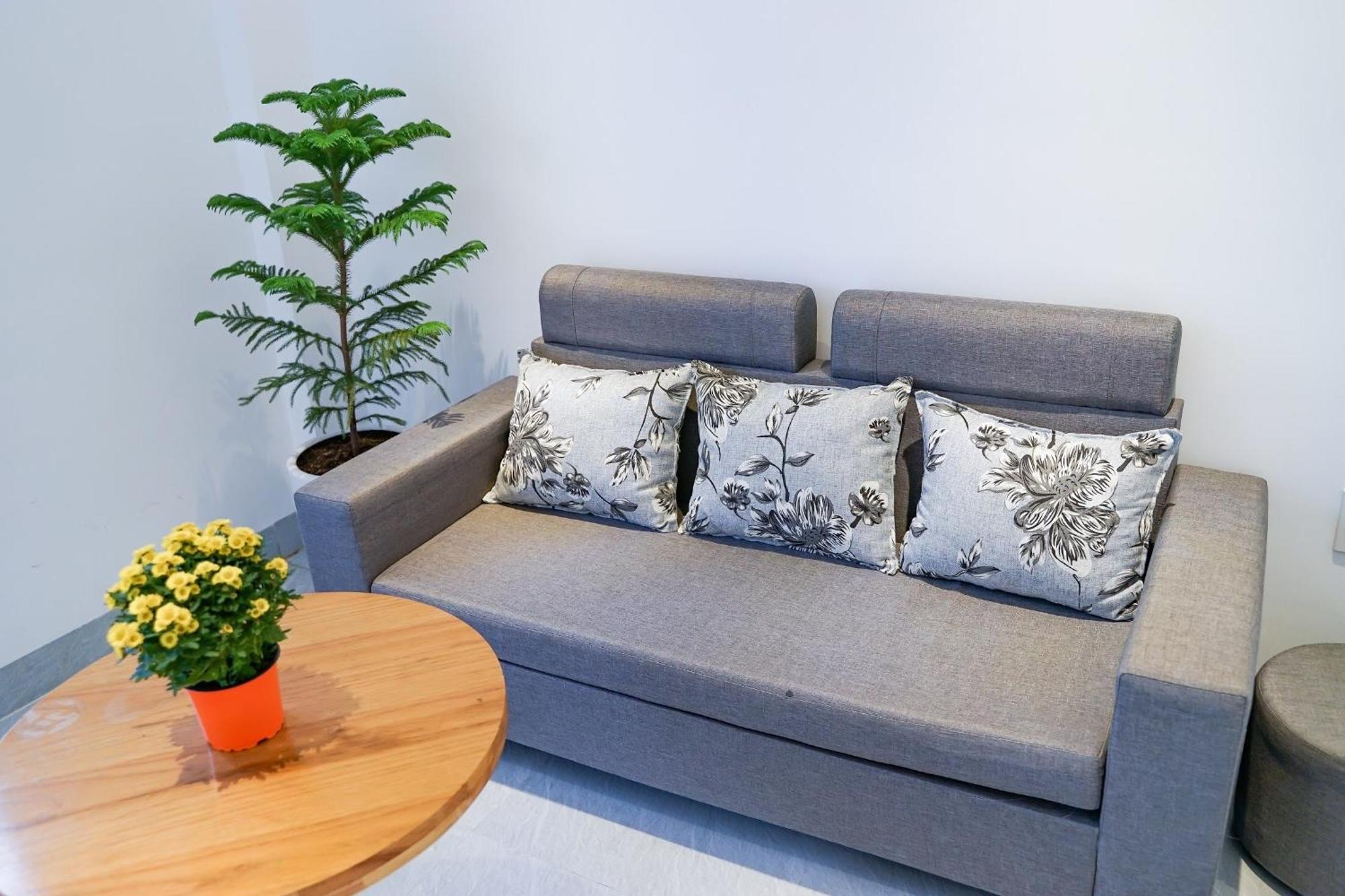 Local White House - Ecofriendly Homestay ダナン市 エクステリア 写真