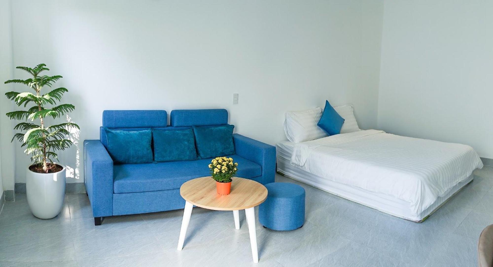 Local White House - Ecofriendly Homestay ダナン市 エクステリア 写真